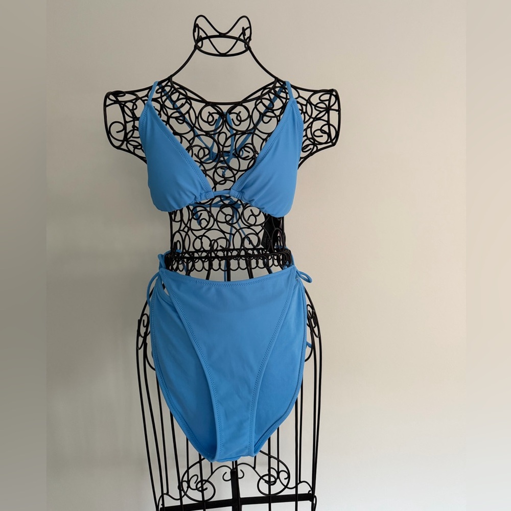 wild fable bikini bottom with adjustable side ties at hip in light blue